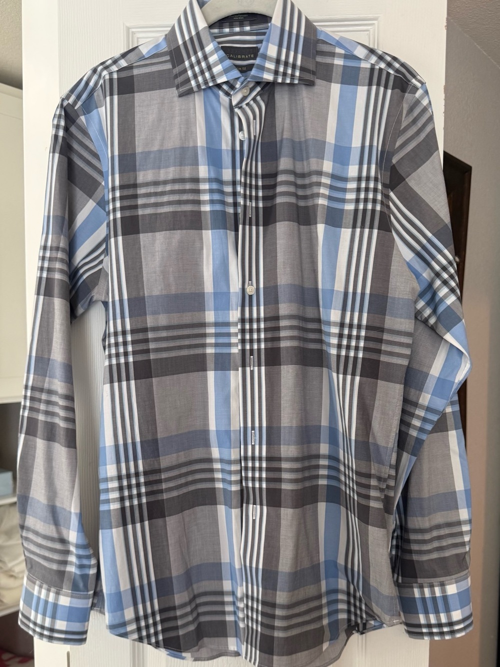Nordstroms Calibrate Blue, Gray and White Plaid Dress Shirt